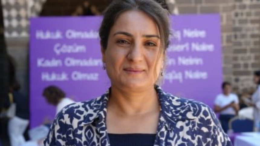 Bogbon xojayinini qattiq sikadi